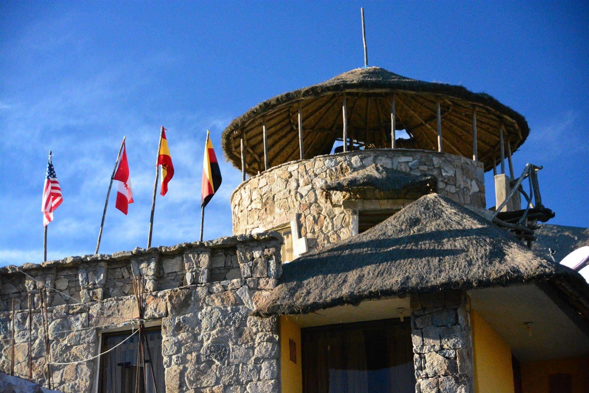 Hotel Kuntur Wassi Cabanaconde Exterior photo
